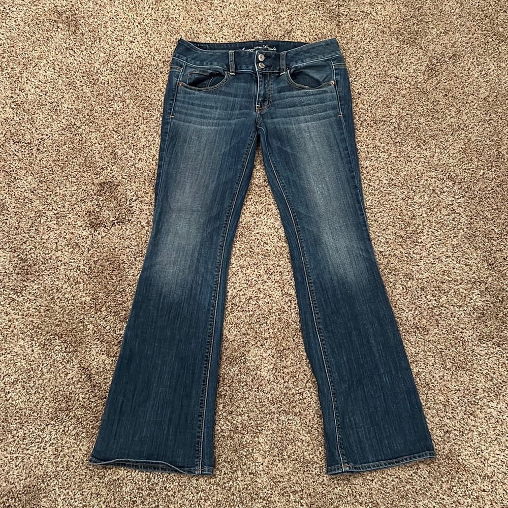 AE Artist jeans